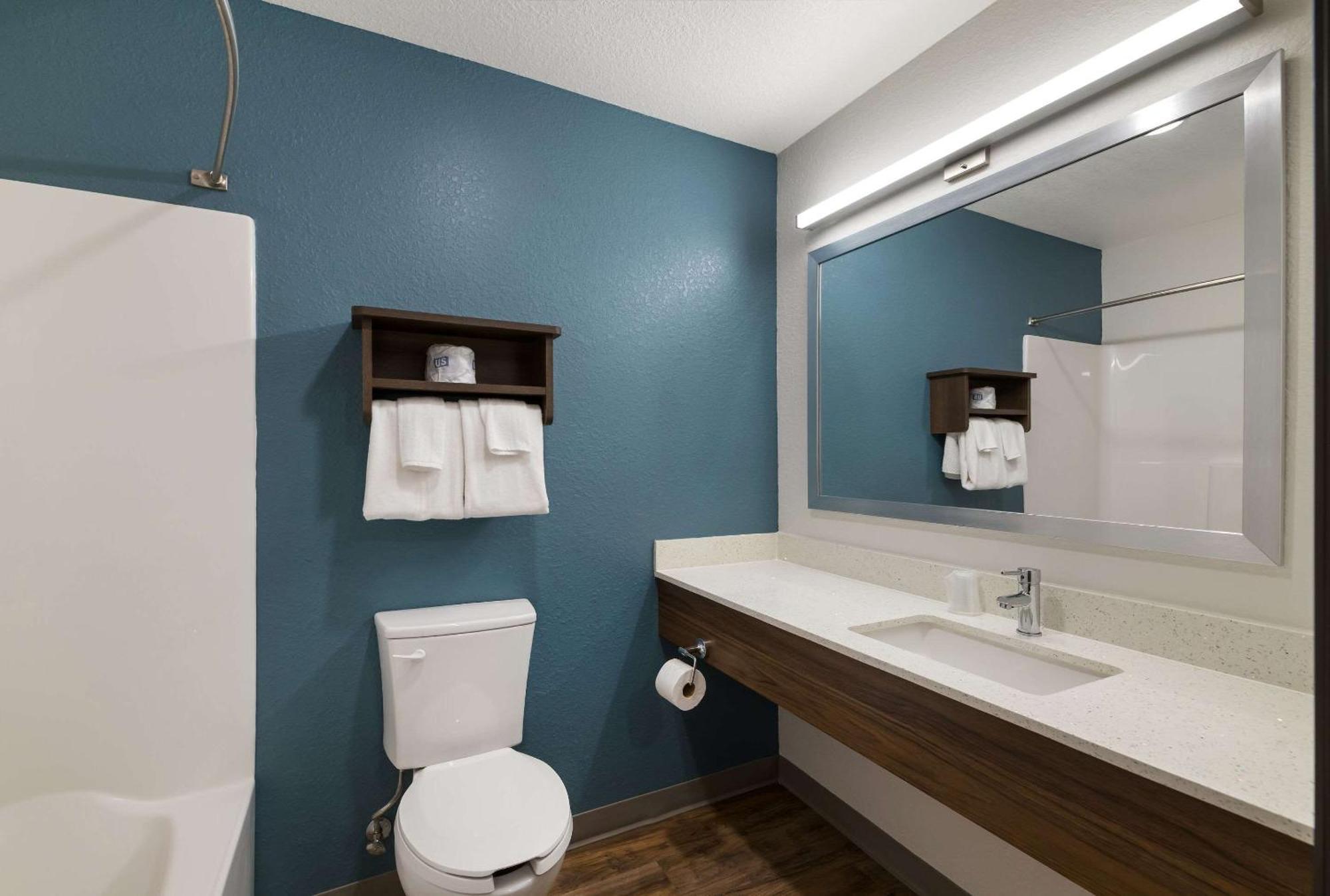 Woodspring Suites Cocoa Beach - Рокледж Экстерьер фото